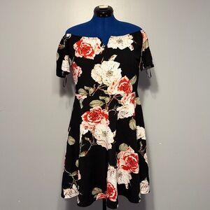 SHEIN Curve Black and Red Floral dress 1XL